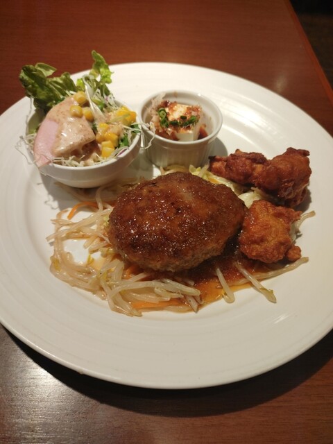 画像に alt 属性が指定されていません。ファイル名: 640x640_rect_673237ee61f5213574e7caf213acbabc.jpg