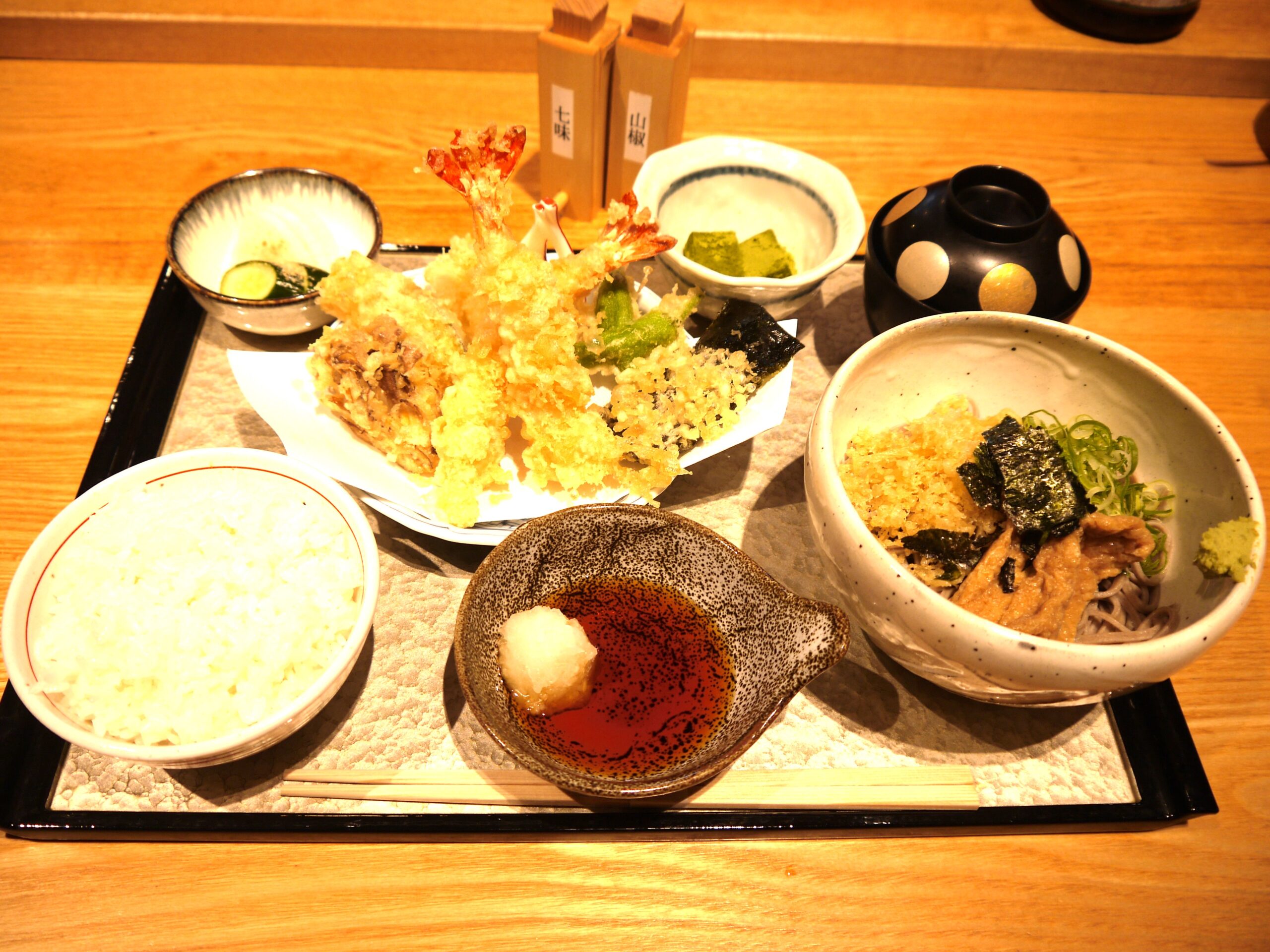 尾張蕎麦と天丼 徳川忠兵衛